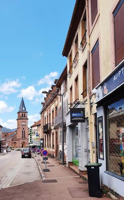 Mon Pied-A-Terre A St Die Saint-Die-des-Vosges Buitenkant foto